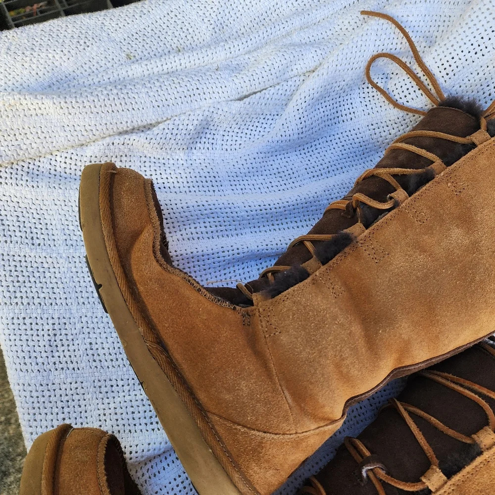 Ugg Whitley Moccasin shearling boots 6 - Picture 8 of 16
